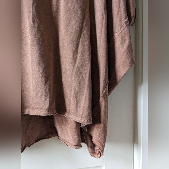 WE THE FREE oversized t-shirt, distressed size small 100% cotton - Picture 5 of 7